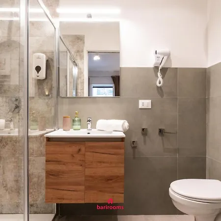 167 Vendégház Bari